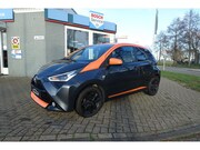 Toyota Aygo - 1.0 VVT-i 72pk 5D x-JBL | AUTO AIRCO | CARPLAY | CAMERA | LE