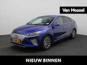 Hyundai Ioniq - Premium EV 38 kWh VERWACHT !!