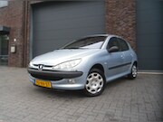 Peugeot 206 - 1.4-16V Gentry APK Nieuw