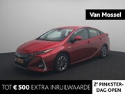 Toyota Prius - 1.8 Plug-in Business Plus | Navi | Achteruitrijcamera + sens