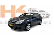 Opel Vectra - 1.8-16V Executive Leer, Navi, Bluetooth, Trekhaak, NAP, ....