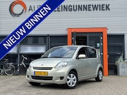 Daihatsu Sirion - 2 1.3-16V Prestige / Airco / Recente APK / Allseason Banden
