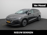 Ford Focus - Wagon 1.0 EcoBoost Hybrid Titanium Style | Navigatie | Winte