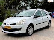 Renault Clio - 1.2-16V Expression AIRCO CRUISE TREKHAAK