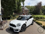 MINI Countryman - 1.5 Cooper S E ALL4 Chili | Pano | Camera | JCW Velgen | Led