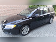 Volvo V70 - 2.5 Turbo 2008 Dealer onderh.200PK/Trekhaak/Leder