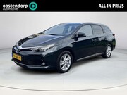 Toyota Auris - Touring Sports 1.8 Hybrid Dynamic | Navigatie | Bluetooth | 