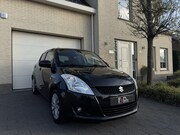 Suzuki Swift - 1.2 Exclusive Schuifdak Navi Keyless Stoelverwarming Clima C
