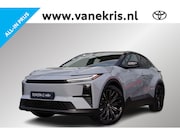 Toyota C-HR - Executive AWD 77 kWh, € 3.000, - Inruil Voordeel ! Panoramad