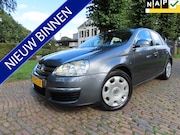 Volkswagen Jetta - 1.6 Comfortline Automaat Ecc Cruisecontrol Schuif/Kanteldak