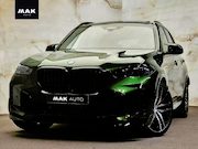 BMW X5 - xDrive50e M Sport Pro , NL-auto, Sonderlackierung, pano, 4W-