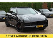 Porsche Cayenne - 3.0 E-Hybrid / Trekhaak / Panoramadak / 360Camera / Achtasbe