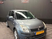 Suzuki Swift - 1.3 4Grip Exclusive | Airco | |
