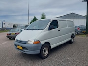 Toyota HiAce - 2.7i LWB