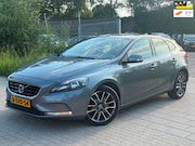 Volvo V40 - 2.0 D4 Kinetic Business Airco Cruise Trekhaak