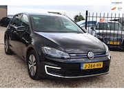 Volkswagen e-Golf - LEDER PARK PILOT E-DITION