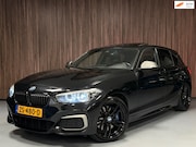 BMW 1-serie - M140i xDrive High Executive PANORAMADAK/LEER/M PAKKET/HARMAN