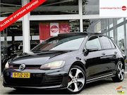 Volkswagen Golf - 2.0 TSI GTI PERFORMANCE | NL-AUTO! | 1E EIG!