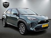 Toyota Yaris Cross - 1.5 Hybride 130 pk Black Edition, Safety + Winter pakket.