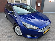 Ford Focus - Wagon 1.0 Titanium Edition / Navi / PDC / Clima / Cruise / N