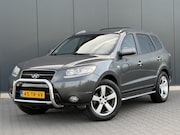 Hyundai Santa Fe - 2.7i V6 4WD Style Leder - Trekhaak - Navi - Stoelverwarming