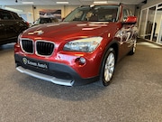 BMW X1 - xDrive20i Business X-Drive 4x4 stoelverwarming, afneembare t