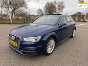 Audi A3 - Sportback 1.4 e-tron PHEV Attraction Pro Line plus / panoram