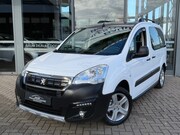 Peugeot Partner - 1.2 OUTDOOR NAVI PANO AIRCO/ECC PDC