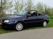 Volkswagen Golf - Cabriolet 1.8 Trendline Nette met slechts 153000KM!!