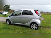 Peugeot iOn - Active