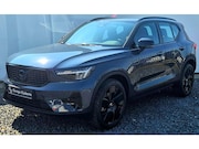 Volvo XC40 - 2.0 B3 Plus Black Edition MY 2026 - 20” Wielen - Adaptive Cr