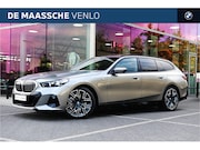 BMW 5-serie - 530e M Sport Automaat / Trekhaak / Active Cruise Control / A