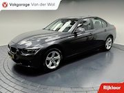BMW 3-serie - 316i Trekhaak-Clima-Cr.contr-Stoelverwarming-Parkeersensoren