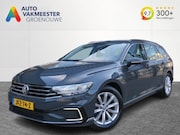 Volkswagen Passat - 1.4 TSI PHEV GTE BNS / Trekhaak wegklap. / Camera / BOVAG ga