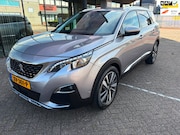 Peugeot 5008 - 1.2 PureTech Allure / 7-pers. / Leder / Xenon / Trekhaak