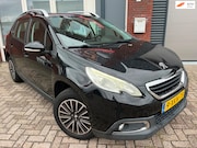 Peugeot 2008 - 1.2 VTi Active Pack Premium / Pano / Navi / Riem vv / Airco