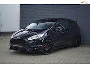Ford Fiesta - 1.6 ST2 182pk, Recaro, H&R, Sportuitlaat