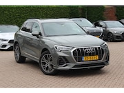 Audi Q3 - 35 TFSI S Line / CarPlay / Parkeerhulp V+A / 18'' / Sfeerver