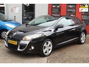 Renault Mégane - Coupé 1.6 Sélection Business Sport , LEDER , NAVI , PDC,
