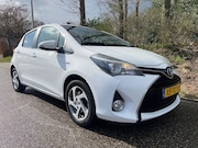 Toyota Yaris - 1.5 Hybrid Lease, BJ`2015, APK 25-03-2027