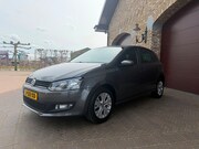 Volkswagen Polo - 1.2-12V Life 69 Pk Climate Control/Cruise Control/Car Play/A