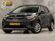 Kia Stonic - 1.2 Navigator Sport (APPLE CARPLAY, NAVIGATIE, CAMERA, LM VE