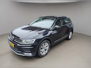 Volkswagen Tiguan - 2.0 TSI 4Motion Highline, Trekhaak, Panorama, Leer, PDC, ACC