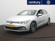 Volkswagen Golf - 1.4 eHybrid Style DSG / Adaptive cruise / Navi / Achteruitri
