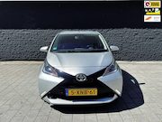 Toyota Aygo - 1.0 VVT-i x-play airco/zuinig/automaat/Xplay