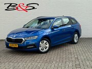 Skoda Octavia - Combi 1.0 e-TSI Ambition Automaat ElectrTrekhaak Clima Carpl