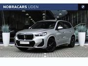 BMW X1 - sDrive18i M Sport Automaat / M Adaptief onderstel