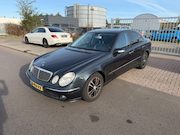 Mercedes-Benz E-klasse - 320 Avantgarde BENZIN NAVI/CLIMA