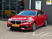 BMW 1-serie - 118i Executive Edition/PANO-DAK/NAVI/CARPLAY/LED/NL AUTO NAP