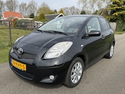 Toyota Yaris - 1.3 VVTi Executive ECC/NAVI/KEYLESS/AUTOMAAT/APK 04-2027